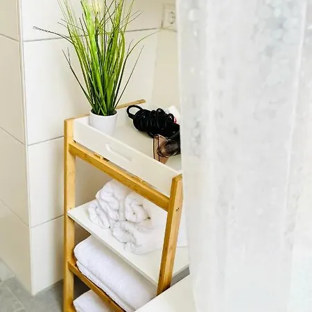 Apartment 3room-central-modern Near Mtu- The Zeppelin By Lakescape Fewos *