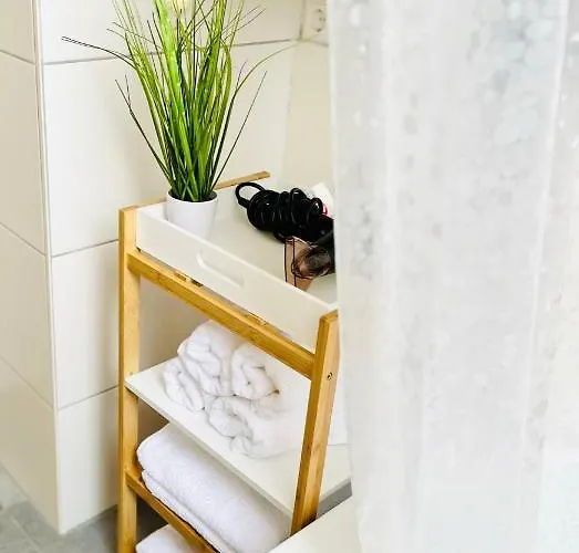 Apartment 3room-central-modern Near Mtu- The Zeppelin By Lakescape Fewos *