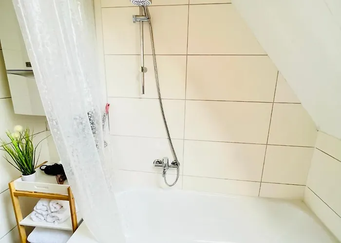 Apartment 3room-central-modern Near Mtu- The Zeppelin By Lakescape Fewos *