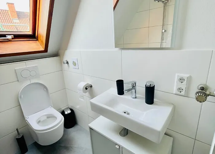 3room-central-modern Near Mtu- The Zeppelin By Lakescape Fewos Apartment *