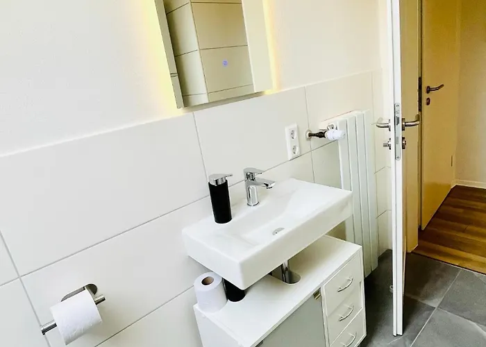 3room-central-modern Near Mtu- The Zeppelin By Lakescape Fewos Apartment Friedrichshafen